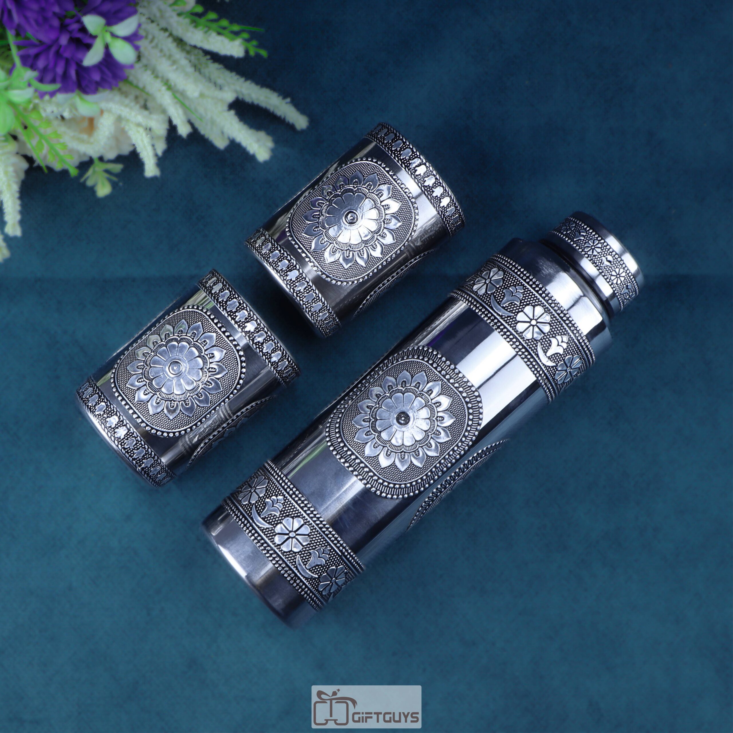 750 ml Oxidised Steel Water Bottle with 2 Matching Glasses | Antique Floral Design | Eco-Friendly Drinkware Set - Image 6
