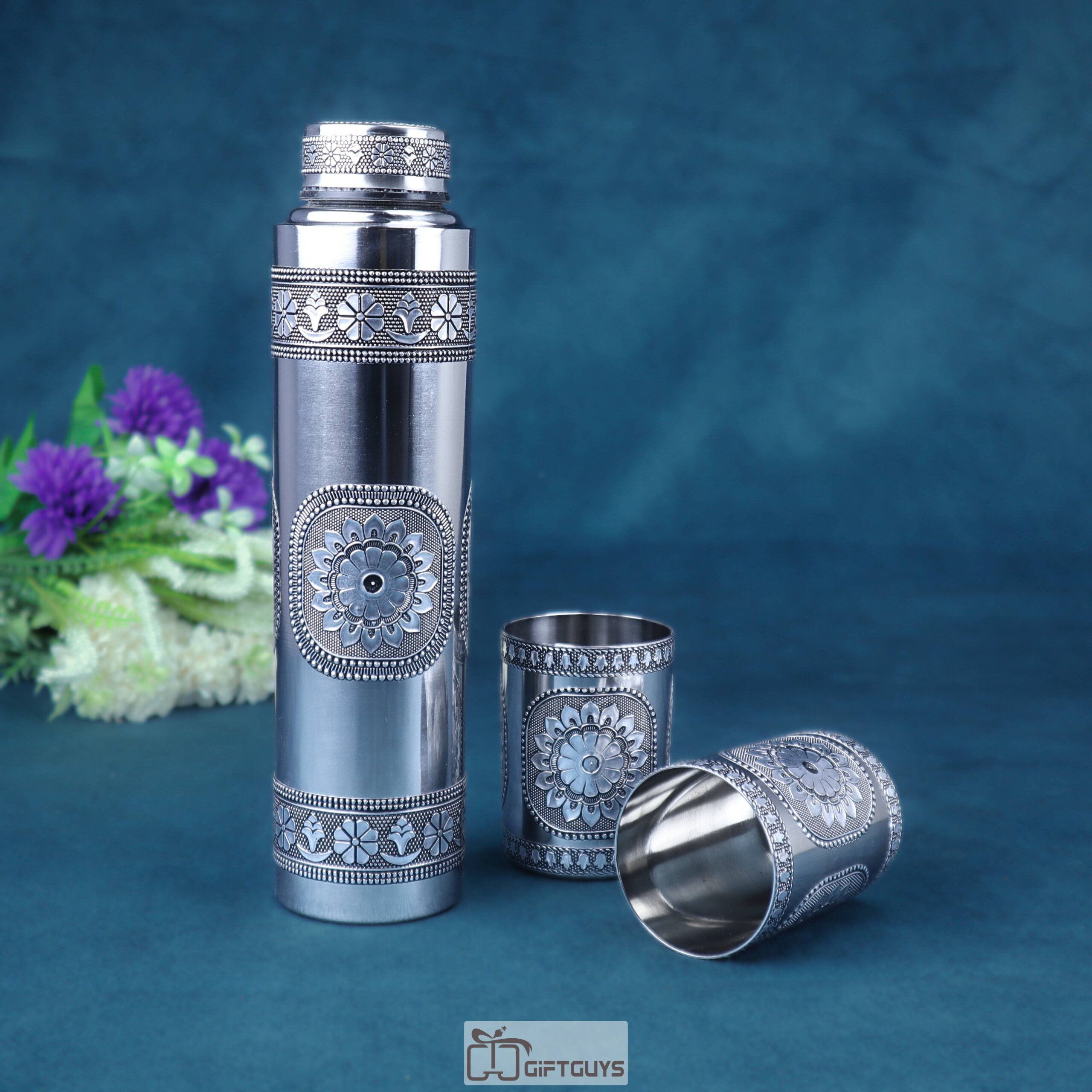 1 L Oxidised Steel Water Bottle with 2 Matching Glasses | Antique Floral Design | Eco-Friendly Metal Drinkware Set