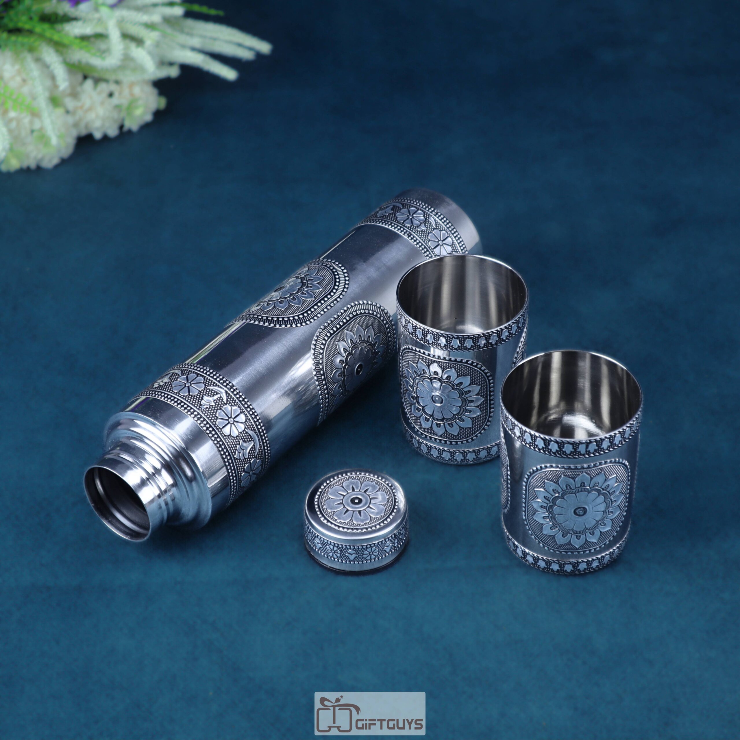 1 L Oxidised Steel Water Bottle with 2 Matching Glasses | Antique Floral Design | Eco-Friendly Metal Drinkware Set - Image 4
