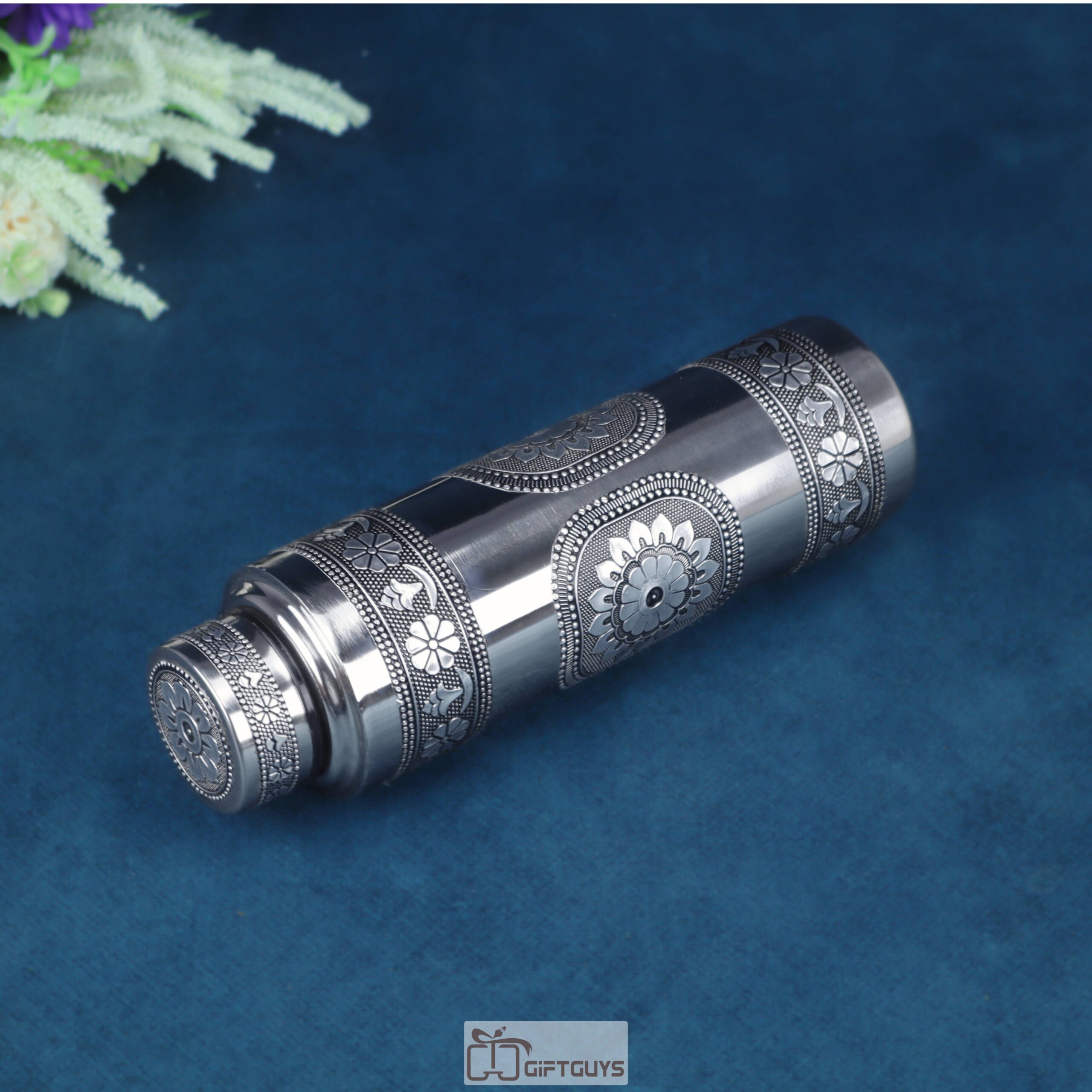 750 ML Oxidised Stainless Steel Antique Floral Water Bottle | Leak-Proof & Eco-Friendly - Image 4