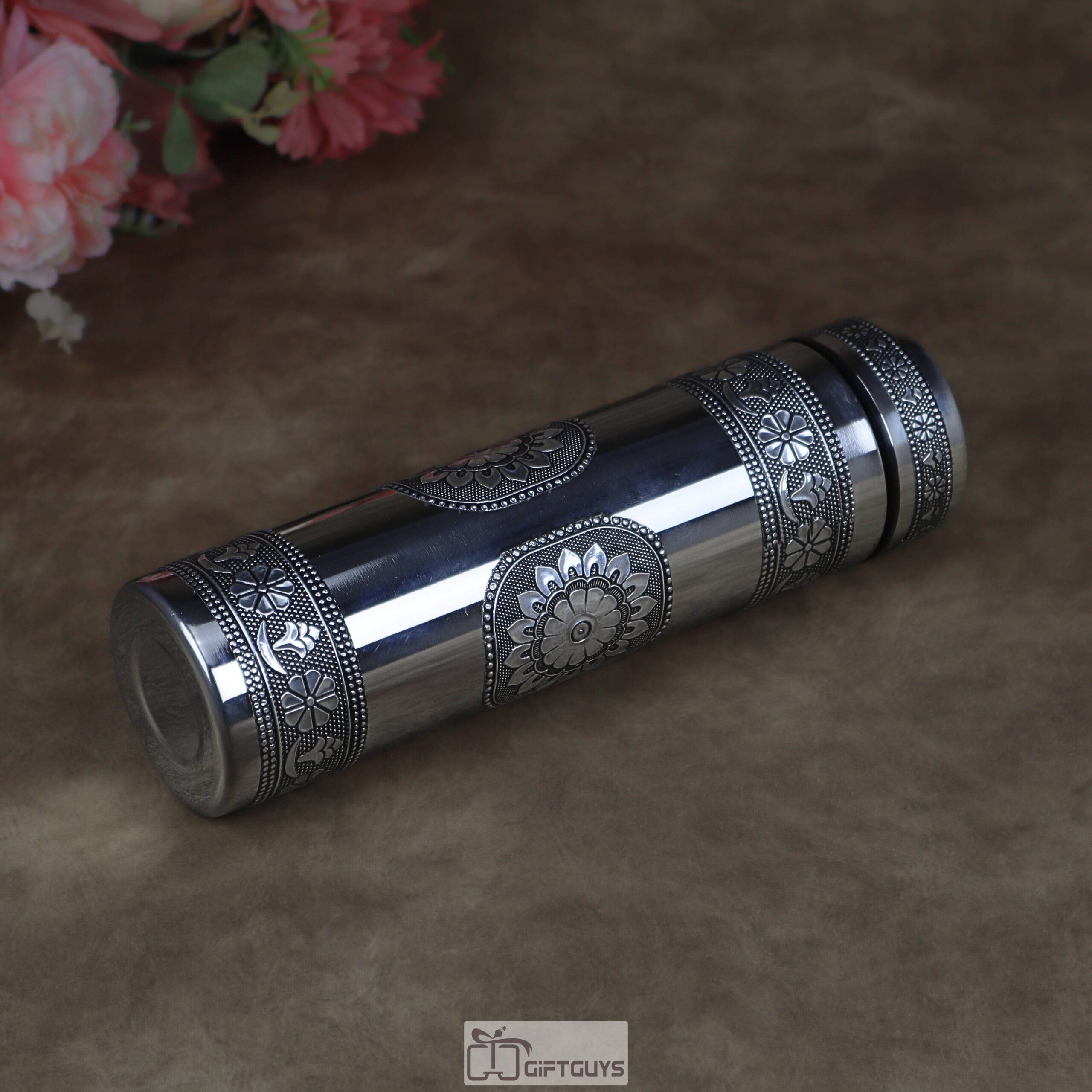 Oxidised Floral Embossed Stainless Steel Water Bottle - Leak Proof, BPA Free, Travel Mug | 750 ML - Image 3