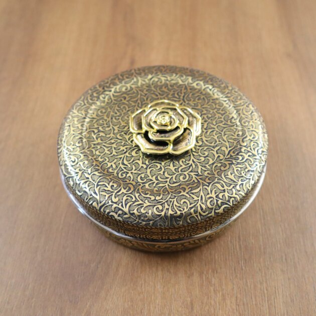 Floral Pattern Engraved Chocolate Box 5.5 inch