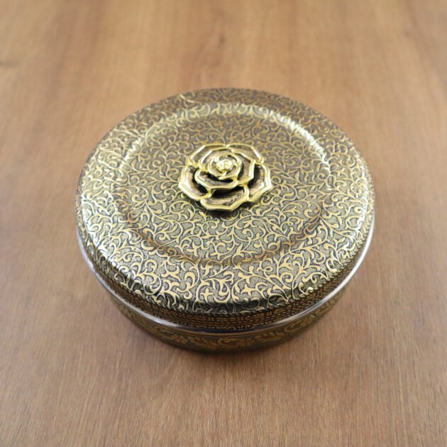 Floral Pattern Engraved Chocolate Box 6.25 inch