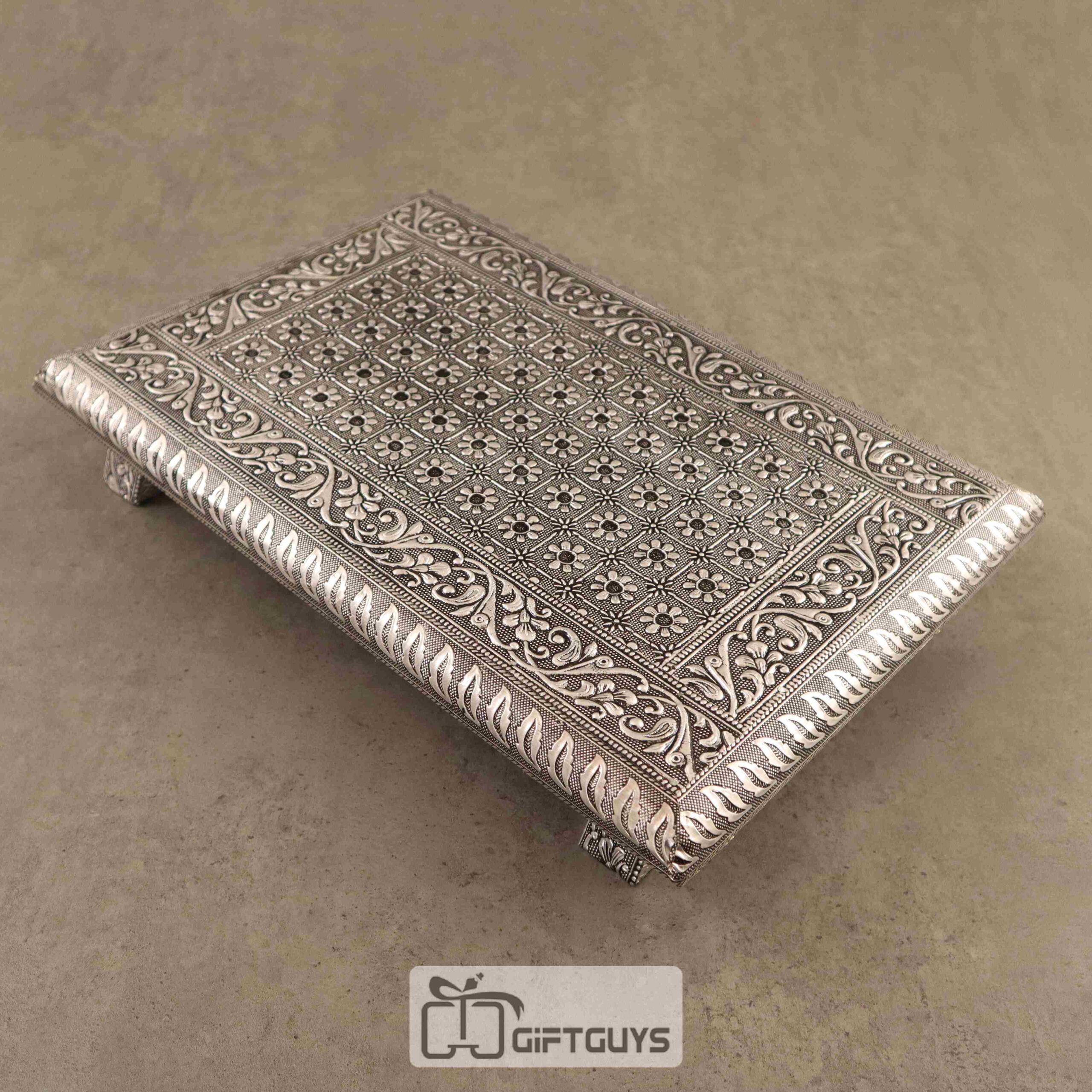 Silver Oxidised Manai 15 x 10 inch - Image 2