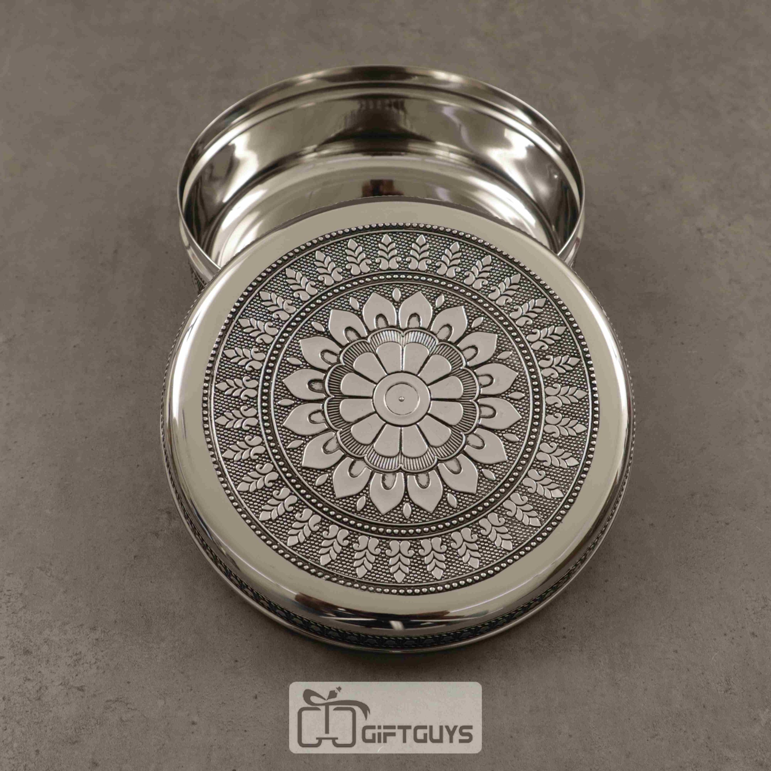 Silver Oxidised Steel Box 8 inch - Image 2