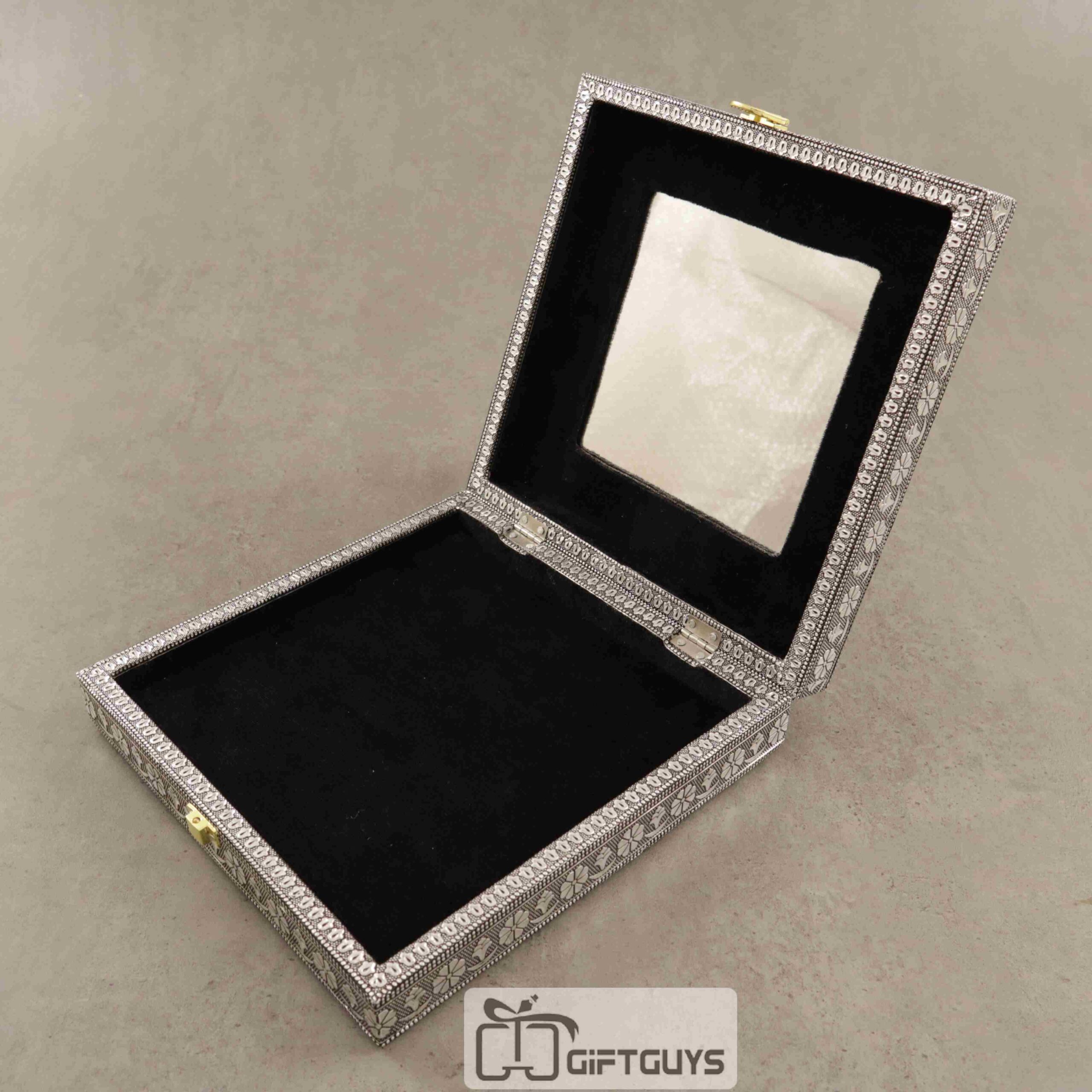 Royal Square Jewelry Box – Oxidised Embossed Design - Image 4