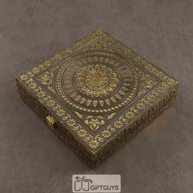 Floral Majesty Oxidised Box for Gifting