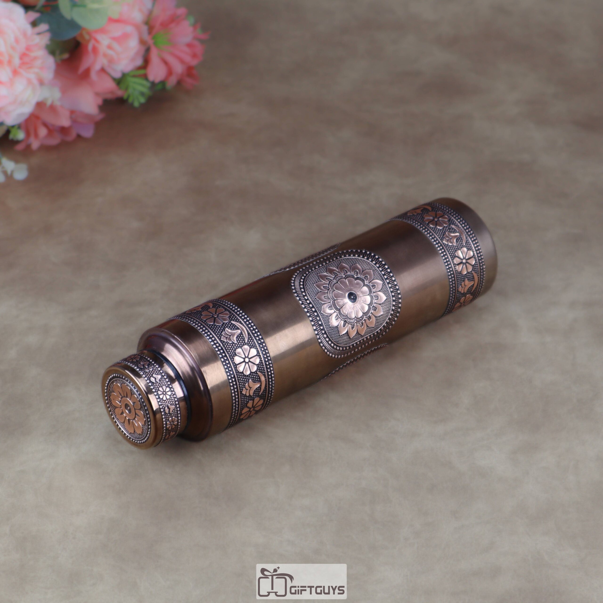 Premium Lightweight Oxidized Steel Bottle – Leak-Proof 900ml Single Wall Water Bottle for Office & Home - Image 4