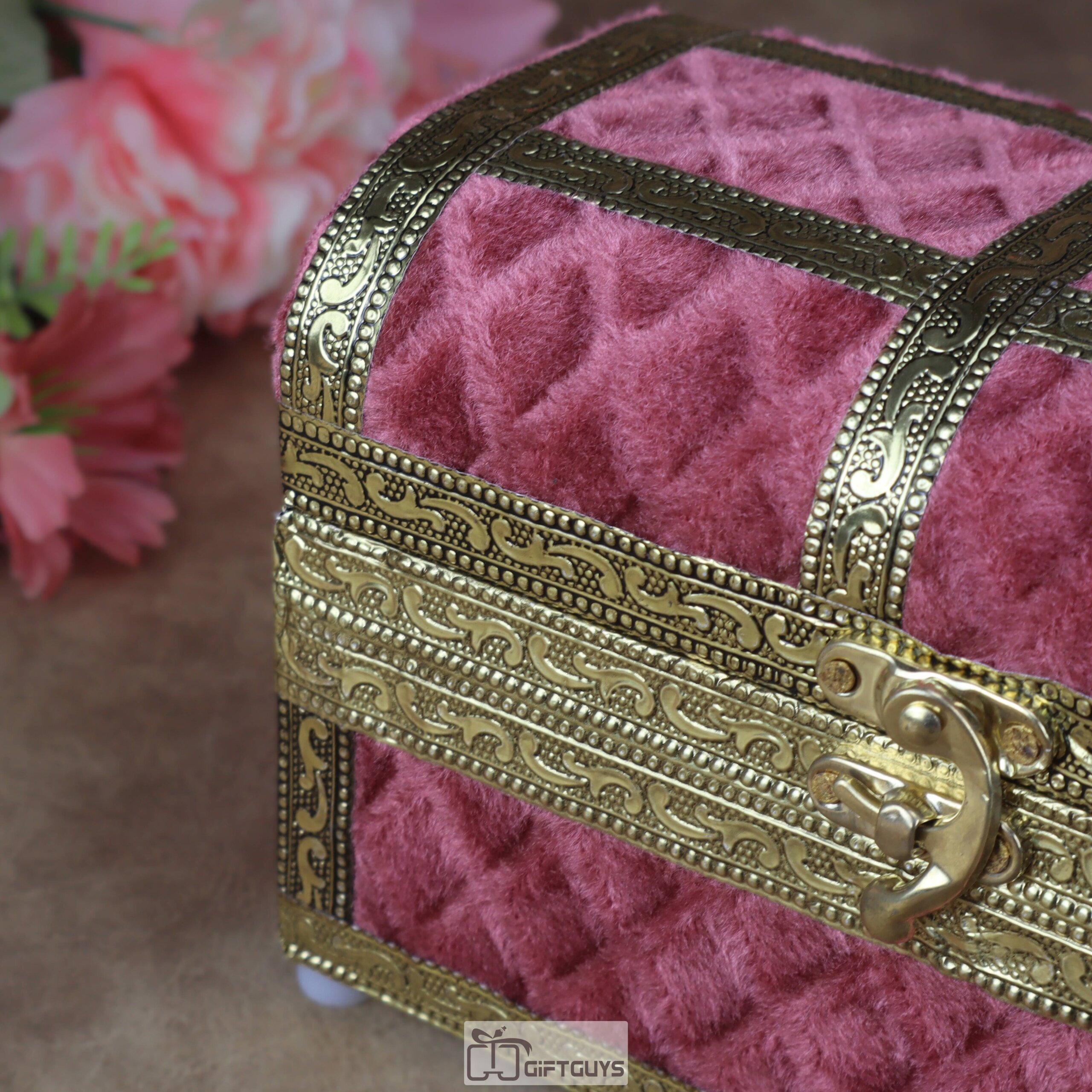 Premium Velvet-Finished Wooden Gift Box with 2 Oxidized Glass Jars – Traditional Dry Fruit & Mouth Freshener Storage Case - Image 6