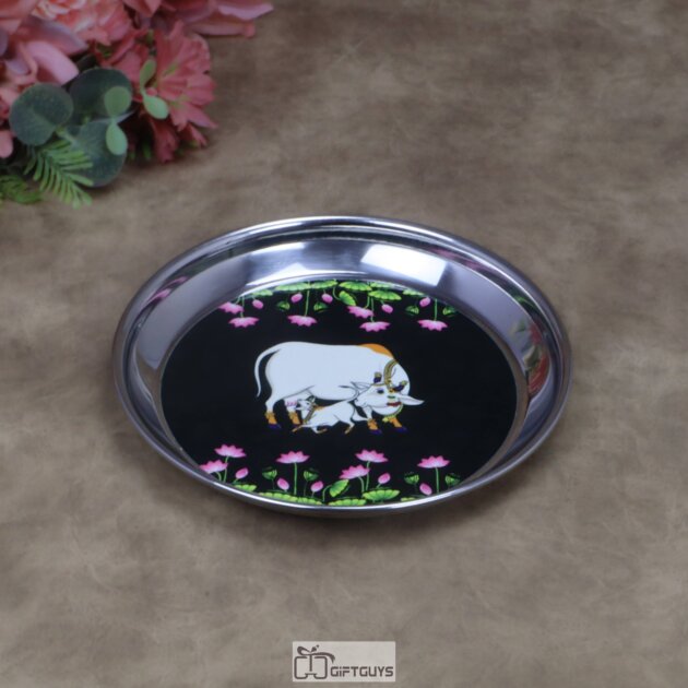 Traditional Kamdhenu Pichwai Print Stainless Steel Plate – 7x1 Inch Decorative Sacred Art Gifting Plate for Sweets & Wedding Favors (130g)
